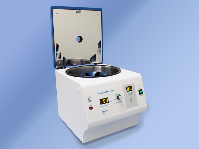 How to Choose the Right Centrifuge for Your Laboratory: A Practical Guide for 2025