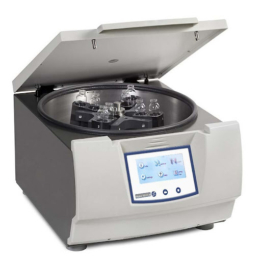 Centrifuge Buying Guide: How to Choose the Right Centrifuge for Your Lab or Clinic