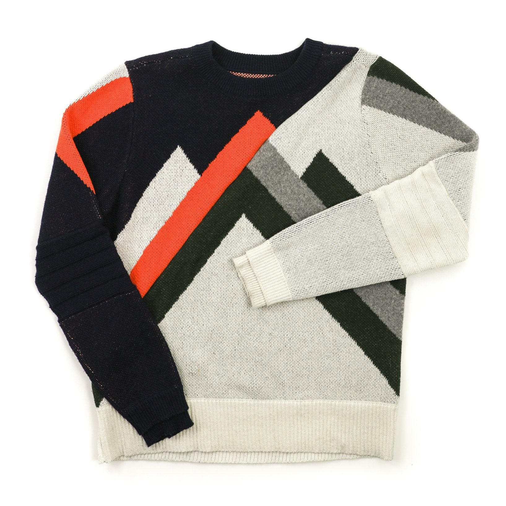 Alps & Meters Alpine Adventure Skiing Challenge Beanie with Heritage-Inspired Mountain Motifs