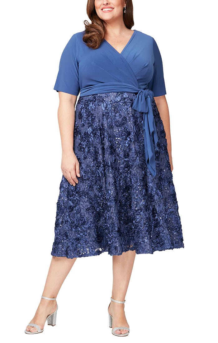 ALEXEVENINGS Plus Feminine Mid-Calf Jersey Dress with Floral Lace Overlay, Twirling Tea-Length Skirt & Adjustable Waist Sash